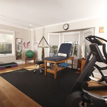 Julie Ulbrich, PT DPT CSCS - Peaceful and personal environment - Physical Therapy Near Me - Leonia, New Jersey Julie Ulbrich, PT DPT CSCS - Peaceful and personal environment - Physical Therapy Near Me - Leonia, New Jersey