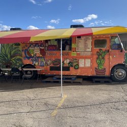 Las Mexicanas Super Market - Ahhh... a beautiful fall day for tacos.