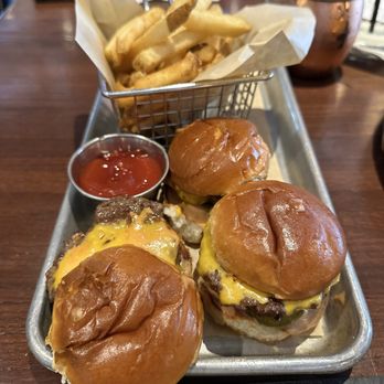Bar Louie - Bars Near Me - Tustin, California Bar Louie - Bars Near Me - Tustin, California