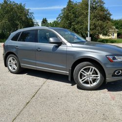 Bozeman Car Rentals - Audi Q5 Quattro AWD Rental Vehicle available at Bozeman Car Rentals LLC. Located in Central Bozeman!