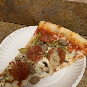 Beach Pizza - Pizza Near Me - Fort Lauderdale, Florida