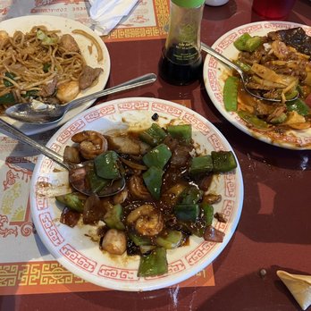 Dynasty - Chinese Near Me - Big Bear Lake, California