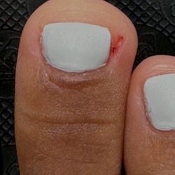 Bonita Nail Spa - Horrible.