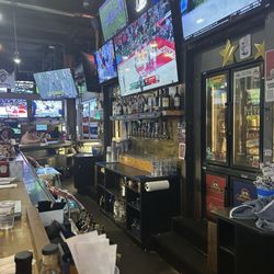 Johnny's Tavern - Bar view