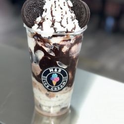 Fudgy Cookies & Cream