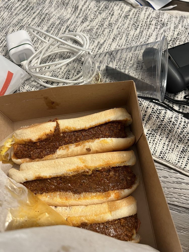 Hometown Hot Dogs Logo
