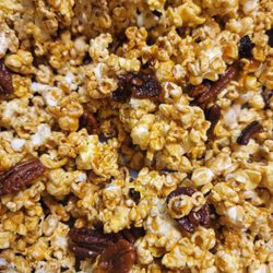 Ms Rhonda's Gourmet Popcorn - CARAMEL BACON PECAN