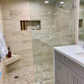 James Yoast Tile - a bathroom with a walk in shower - Building Supplies Near Me - Indio, California James Yoast Tile - a bathroom with a walk in shower - Building Supplies Near Me - Indio, California