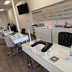 Clean and spacious manicure stations at BB Nails & Beauty
