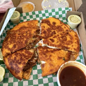 El Comalito - Quesabirria pizza - Mexican Near Me - Austin, Texas