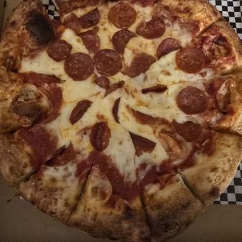 Turner Pizza & Taphouse - Hot Rod (Pepperoni) - Pizza Near Me - Turner, Oregon Turner Pizza & Taphouse - Hot Rod (Pepperoni) - Pizza Near Me - Turner, Oregon
