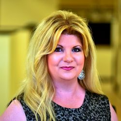 Bella Capelli Beauty Salon - Owner of Bella Capelli Beauty Salon in Yucaipa CA