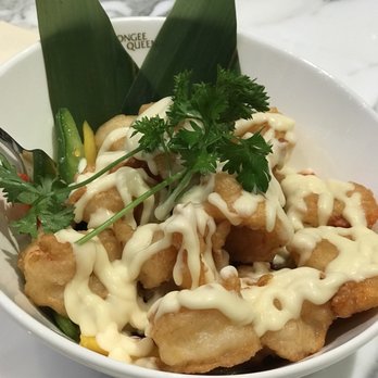 Congee Queen - Shrimps with mayonnaise and mango - Chinese Near Me - Mississauga, Ontario