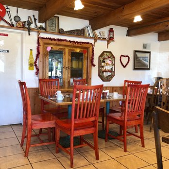 Redwood Cafe - Quaint dining room at The Redwood Cafe. - New American Near Me - Cambria, California Redwood Cafe - Quaint dining room at The Redwood Cafe. - New American Near Me - Cambria, California