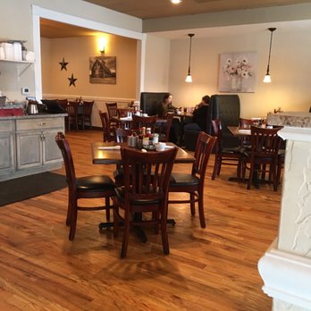Lone Star Cafe - Nice decor - Breakfast & Brunch Near Me - Grapevine, Texas