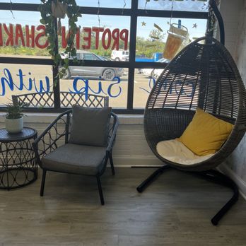 Everlasting Nutrition - Swing seat - Juice Bars & Smoothies Near Me - East Granby, Connecticut