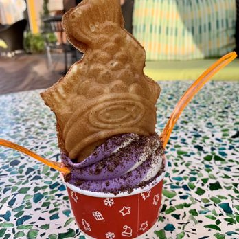 Somisomi - Ube/pecan praline swirl upside down. - Ice Cream & Frozen Yogurt Near Me - Irvine, California Somisomi - Ube/pecan praline swirl upside down. - Ice Cream & Frozen Yogurt Near Me - Irvine, California