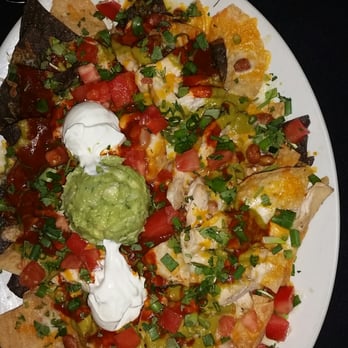 Yard House - humongous $7 nachos for happy hour - Bars Near Me - Houston, Texas Yard House - humongous $7 nachos for happy hour - Bars Near Me - Houston, Texas