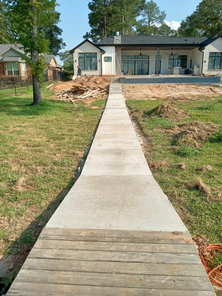 Slide of JonLexx Construction