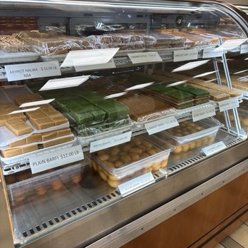 Tahoora Sweets & Bakery - Indian Near Me - Chicago, Illinois