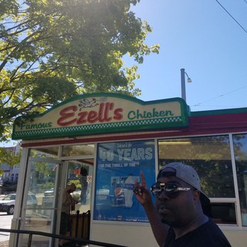 Ezell's Famous Chicken - Our first time at Ezell's - Southern Near Me - Kent, Washington Ezell's Famous Chicken - Our first time at Ezell's - Southern Near Me - Kent, Washington