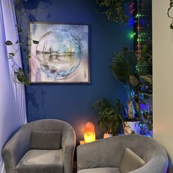 Float Madison - Front room