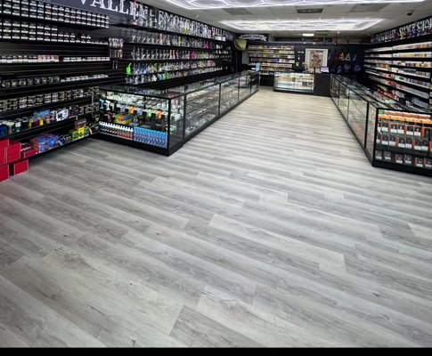can you smoke vape Beast Smoke & Vape, 730 West Hallandale Beach Blvd, Hallandale Beach, FL  33009, US