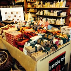 Cooktique - Xmas gifts pre-wrapped here but so many others too