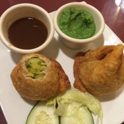 Indian Spice Restaurant - Veggie samosa!!