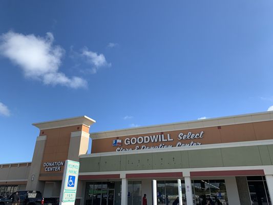 Goodwill Select Dropoff and Store