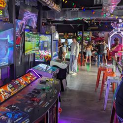 Dive Bar