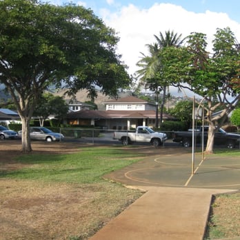 Kahala Community Park - tether ball poles - Parks Near Me - Honolulu, Hawaii