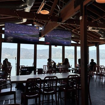 Jack's Bar-B-Q - View of the lake - Barbeque Near Me - Lake Elsinore, California Jack's Bar-B-Q - View of the lake - Barbeque Near Me - Lake Elsinore, California