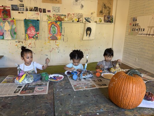 LA Art Center by null