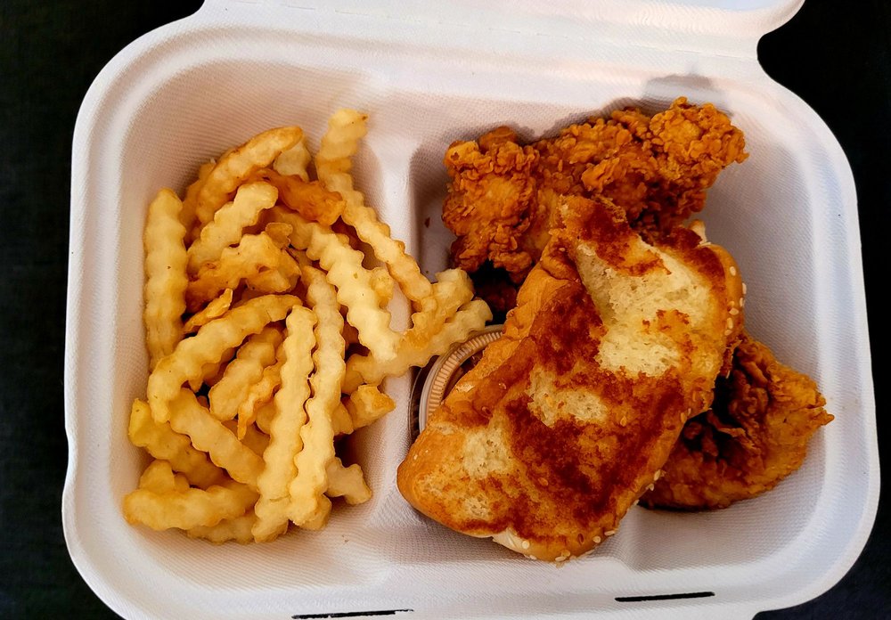 RAISING CANE’S CHICKEN FINGERS 106 Photos & 95 Reviews 7507 N