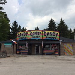 Candy Shoppe North - Candy shoppe in Orillia, ontario.
