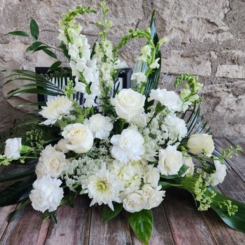 Steve's Floral - Florists Near Me - Manhattan, Kansas