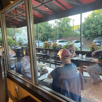 110 Grill - Outside Seating - Bars Near Me - Chelmsford, Massachusetts