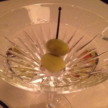 Pacific Dining Car - Martini for happiness - Steakhouses Near Me - Los Angeles, California Pacific Dining Car - Martini for happiness - Steakhouses Near Me - Los Angeles, California