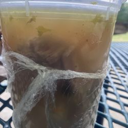(32) Caldo De Res