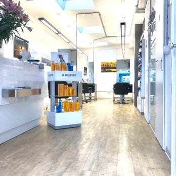 Hair-Lounge - Eingang in die Hairlounge by Ines Pomplun
Hair & Make-up - Hair Salons Near Me - Dusseldorf, NW Hair-Lounge - Eingang in die Hairlounge by Ines Pomplun
Hair & Make-up - Hair Salons Near Me - Dusseldorf, NW