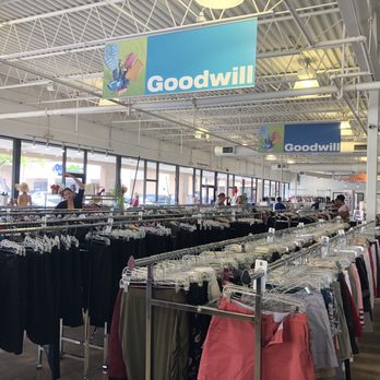 Goodwill Davie Ridge Plaza - Thrift Stores Near Me - Davie, Florida Goodwill Davie Ridge Plaza - Thrift Stores Near Me - Davie, Florida