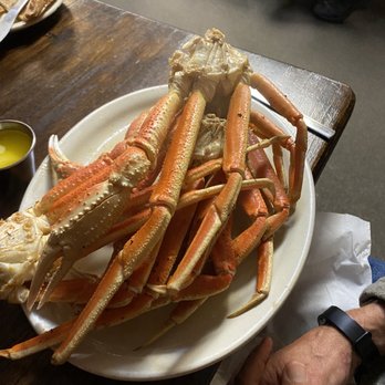 B & J's Steaks & Seafood - Crab legs - Seafood Near Me - Darien, Georgia