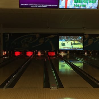 Merrimack Ten Pin - TV at the end of the lanes - Bowling Near Me - Merrimack, New Hampshire