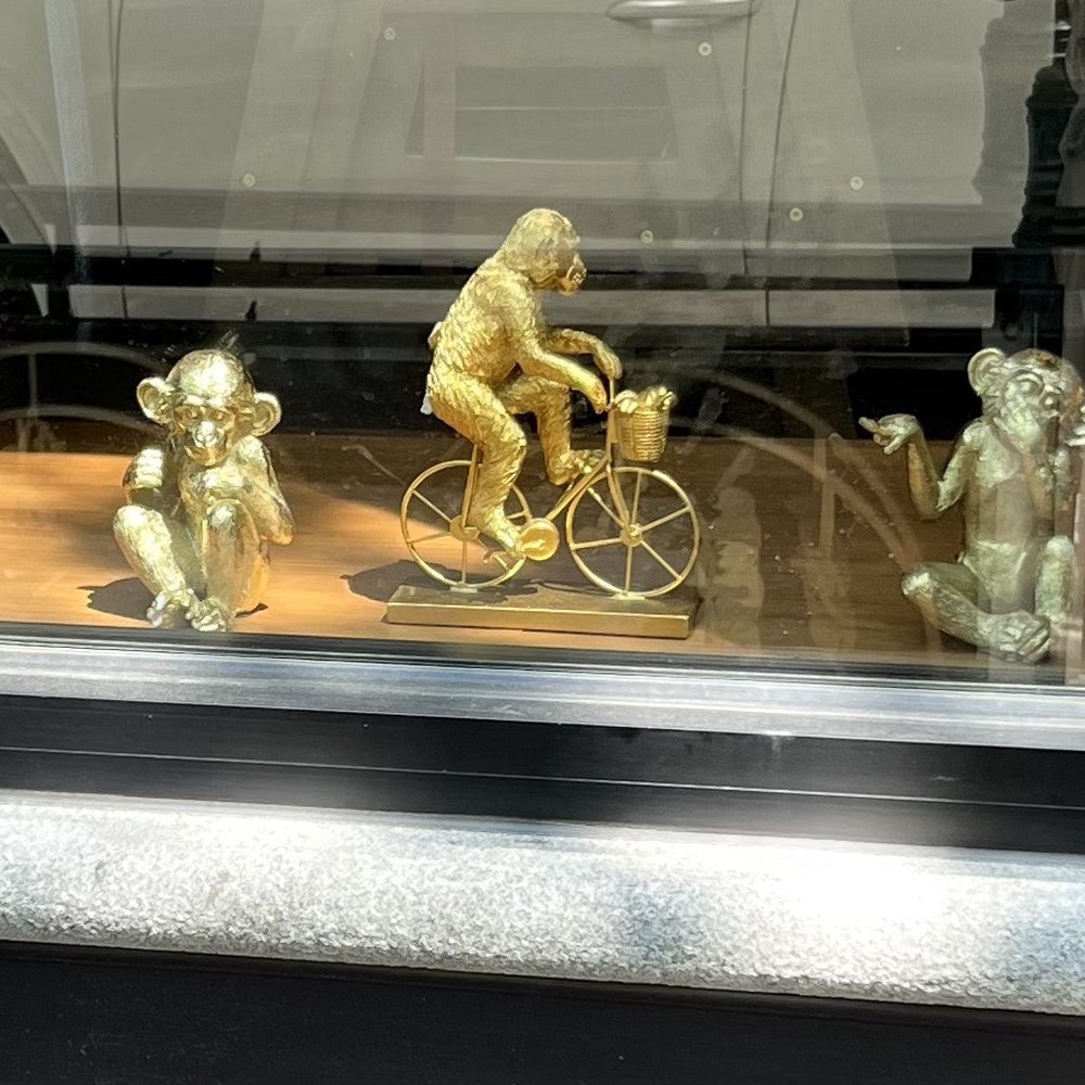 Four Monkeys - Monkeys - Indian Near Me - Summit, New Jersey