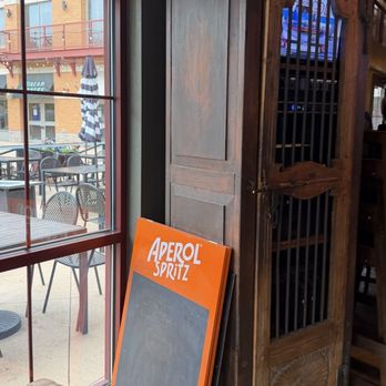 Courtyard Social - New American Near Me - Castle Rock, Colorado