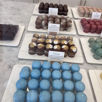 andSons Chocolates - Chocolatiers & Shops Near Me - Beverly Hills, California