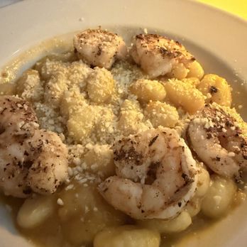 Mare e Monte - Gnocchi ai Datterini - Italian Near Me - San Antonio, Texas Mare e Monte - Gnocchi ai Datterini - Italian Near Me - San Antonio, Texas