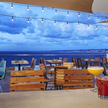 Duke's La Jolla - New American Near Me - La Jolla, California