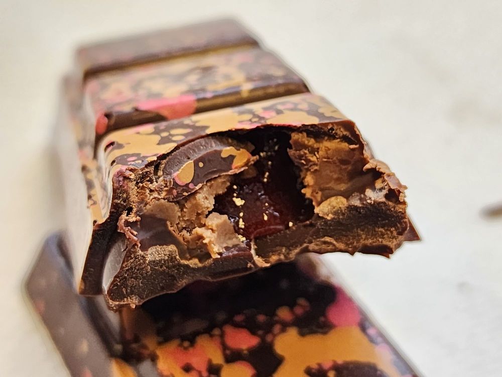 Indulgence Chocolatiers Logo